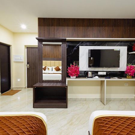 Hotel Brindavan Elite ราเมศวาราม ภายนอก รูปภาพ