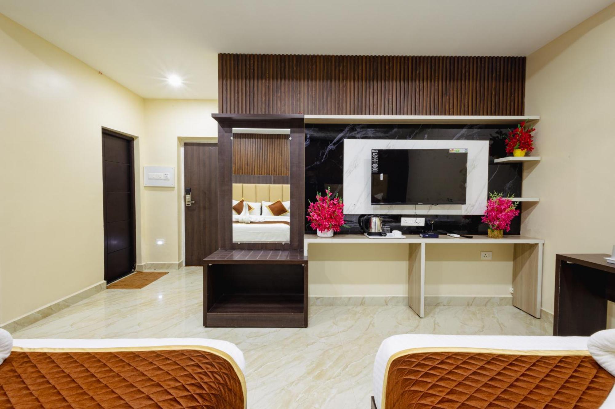 Hotel Brindavan Elite ราเมศวาราม ภายนอก รูปภาพ